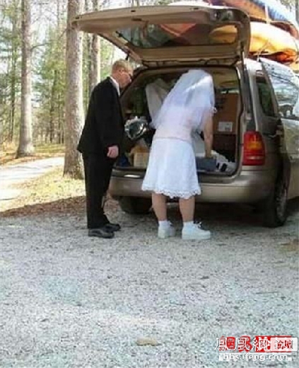 恶搞婚礼 搞笑老外笑死人